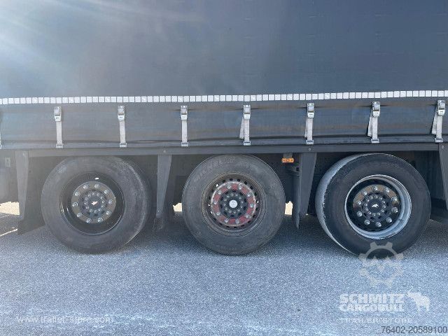 Brandalı açık yarı römork Schmitz Cargobull Semitrailer Curtainsider Varios
