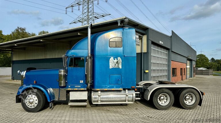 Tractora standard FREIGHTLINER Classic XL
