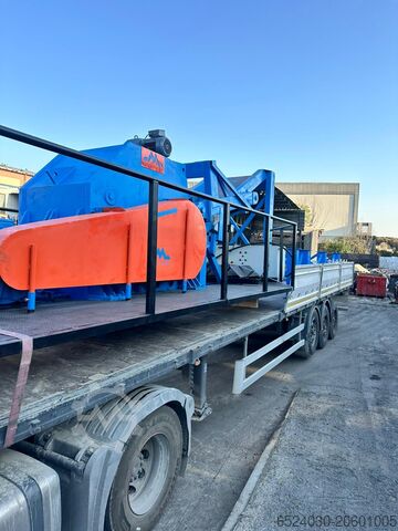 Thomas Kühnel Import - Export Thomas Kühnel Import - Export Thomas Kühnel Import - Export