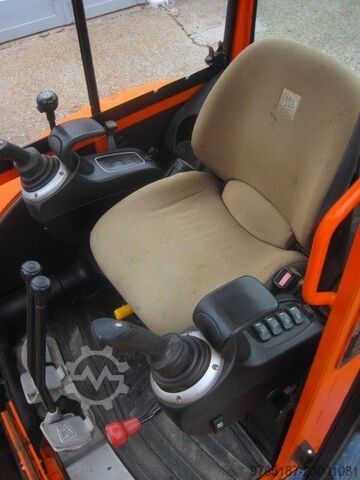 Schlüter Baumaschinen GmbH Schlüter Baumaschinen GmbH Schlüter Baumaschinen GmbH