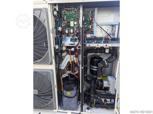 Chiller/pompă de căldură New Aircooled Chiller/Heat pump Clivet WSAN-YMi 81 13.8/16.2 kW 2022 yom