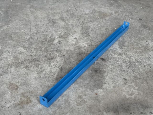 Hochregallager Abstandhalter Regal Stow Pal Rack NS Regalverbinder / 700 mm