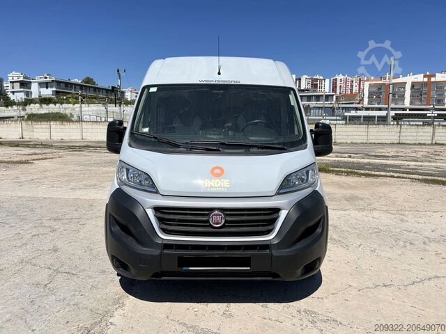 Caravana/autocaravana Fiat Weinsberg Carabus 600 K | 4 Posti Letto | Completamente Attrezzato