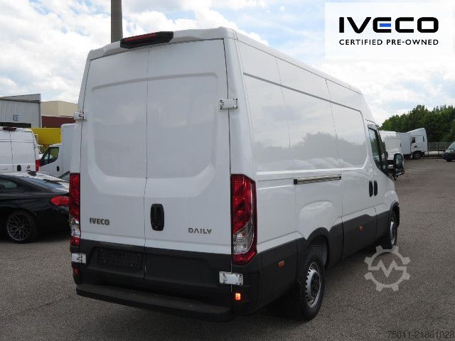 Fourgon surélevé IVECO Daily 35S16V Klima, PDC, Radstand 3520mm