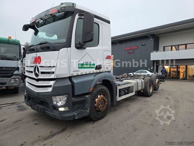 Chassi de caminhão MERCEDES-BENZ Actros Antos 2551 / WB 4300 / Ret / 3A Lenk+Lift