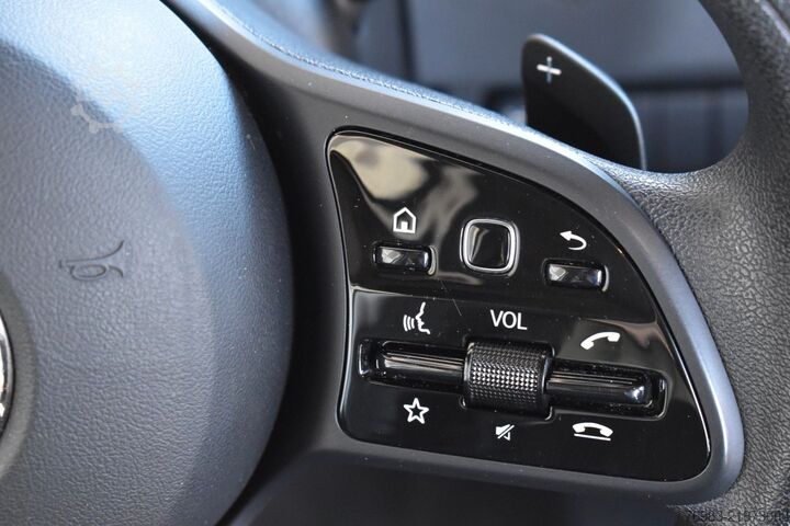 Microbuz MERCEDES-BENZ Sprinter 316 CDI 4x4 7 G-Tronic Mixto L2H2 Navi