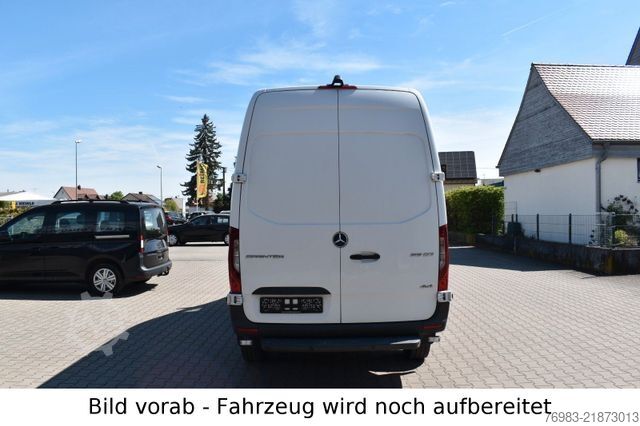 Dodávka s vysokou střechou MERCEDES-BENZ Sprinter 316 CDI 4x4 7 G-Tronic Mixto L2H2 Navi