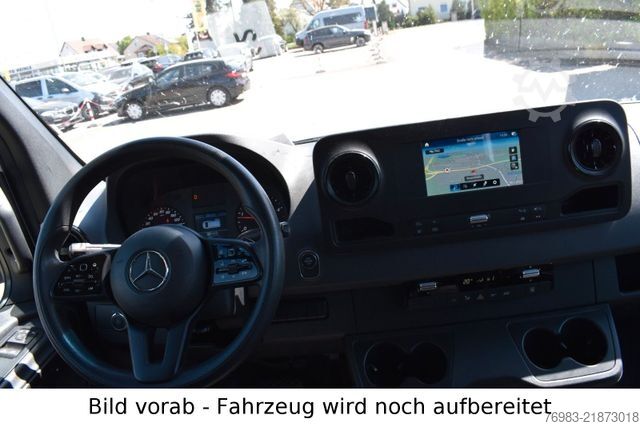 Panelová dodávka MERCEDES-BENZ Sprinter 316 CDI 4x4 7 G-Tronic Mixto L2H2 Navi
