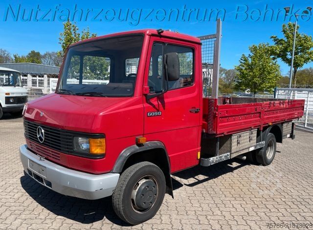 Φορτηγό pick-up MERCEDES-BENZ 609D / zGG 3,5t/ AHK 2,4t/ Standhzg.