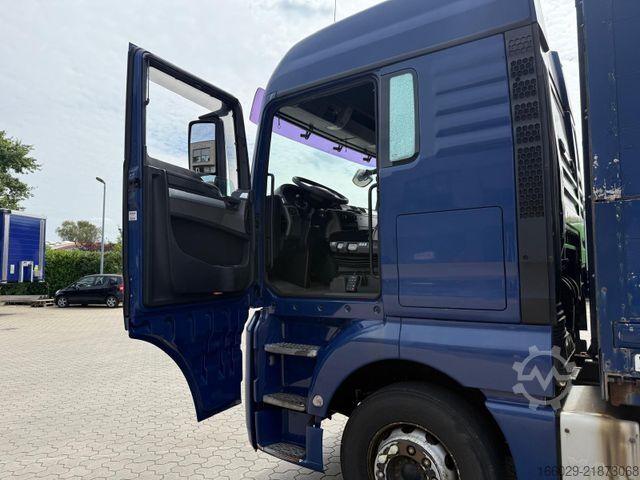 Lastbilchassis MAN TGA  Schwenkwand-Getränkeaufbau incl. Anhänger