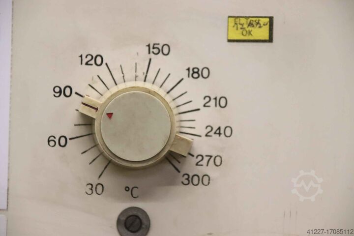 Droogoven 3,3 kW 270°C Labor Müszeripari Müvek LP-321/2