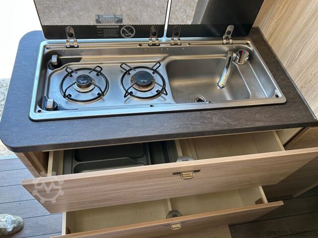 Kamp-prikolica/kamper Fiat Weinsberg Carabus 600 K | 4 Posti Letto | Completamente Attrezzato