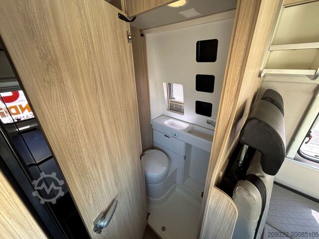 Kamp-prikolica/kamper Fiat Weinsberg Carabus 600 K | 4 Posti Letto | Completamente Attrezzato