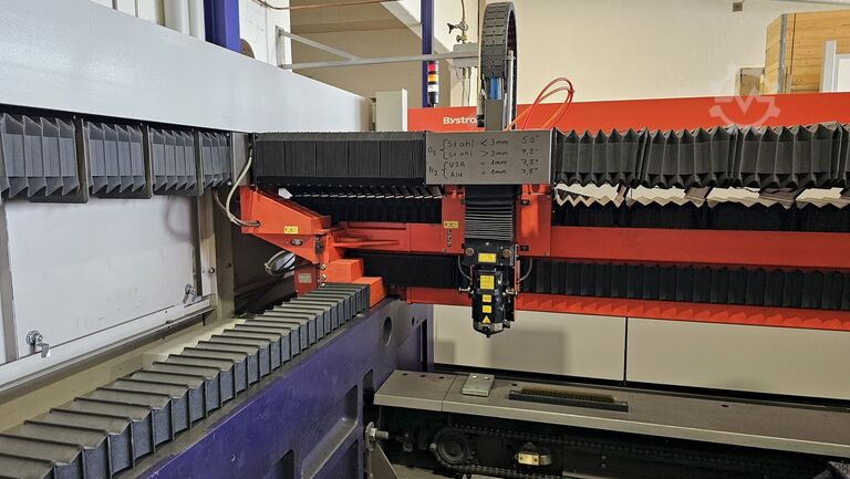 Máquina de corte a laser Bystronic ByStar 3015