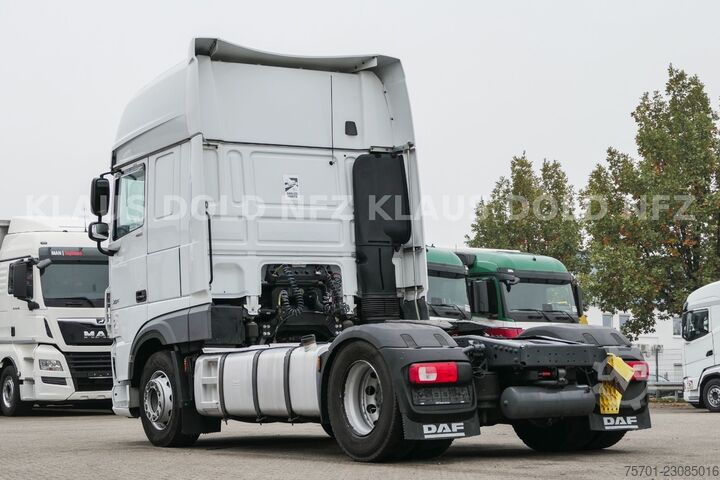 Standart çekici ünitesi DAF XF 480 Retarder 2-Tank Standklima Euro 6