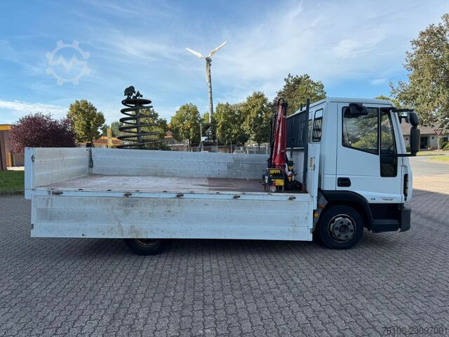 Pick-up bestelwagen IVECO 75E16 Pritsche mit Kran Fassi