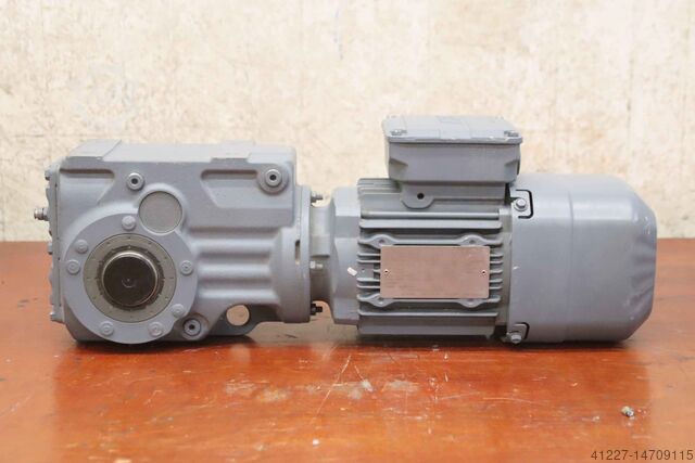 Motorreductor 0,55 kW 23 rpm SEW-Eurodrive KA37 DRS71M4/RS/TF/AL
