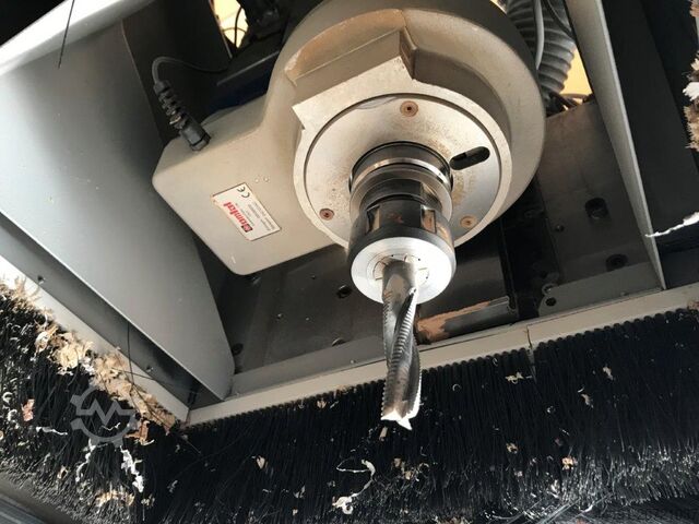 CNC machining center Holz-Her Uni-Master 7226 K