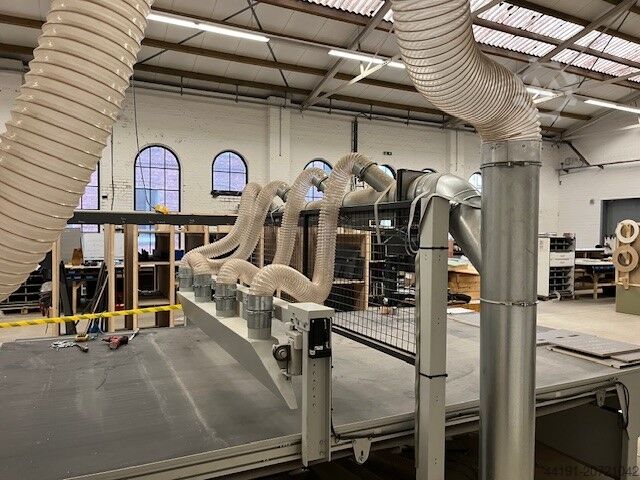 CNC -bearbetningscenter Holz-Her Dynestic 7507 10.7 push