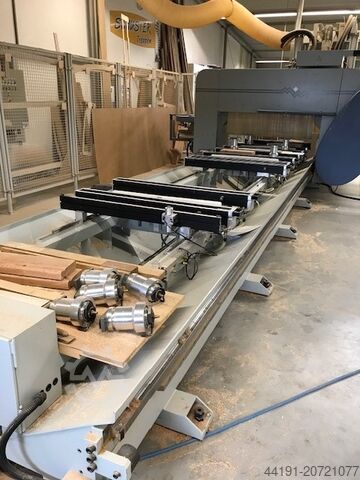 5-axlig CNC-bearbetningscenter Maka PE 75