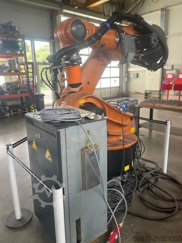 Robot przemysłowy KUKA KR 500-2 MT