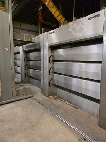 Patrová pecní linka Wachtel Etagenofenanlage Columbus, Crosta, Lader