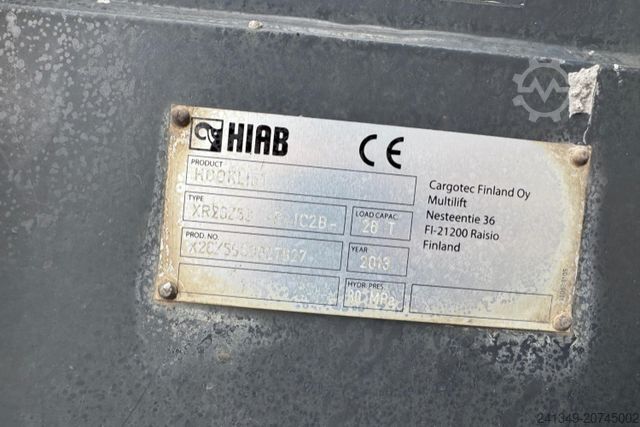 Camion benne à bras amovible VOLVO FMX-500 8x4 Tridem Hiab 26T