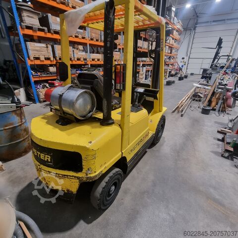 4-wheel forklift Hyster H2.50XMX