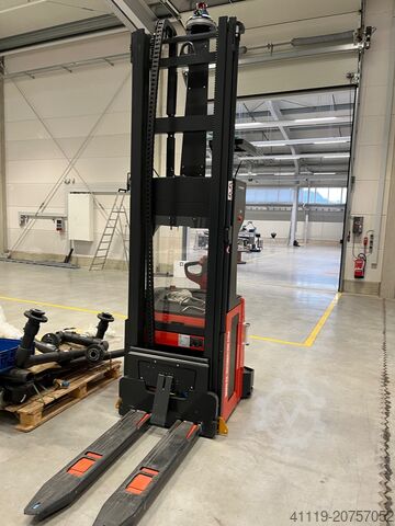 Automated Guided Vehicle AGV
