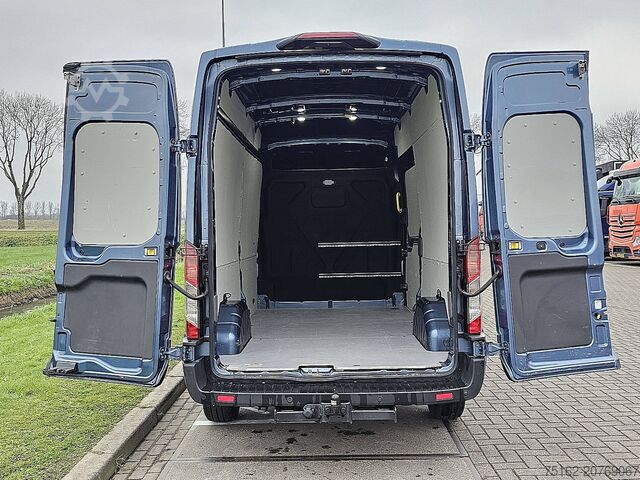 High-roof van FORD TRANSIT 2.0 L3H3 Navi 170Pk Eur6