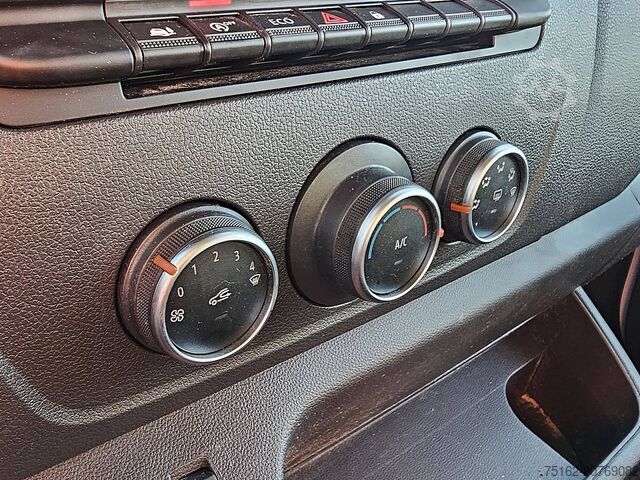 Plataforma de carga RENAULT MASTER 2.3 ac navi EURO6