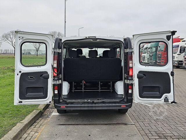 Transporte de passageiros OPEL VIVARO 1.6 L1 Combi 9p Airco