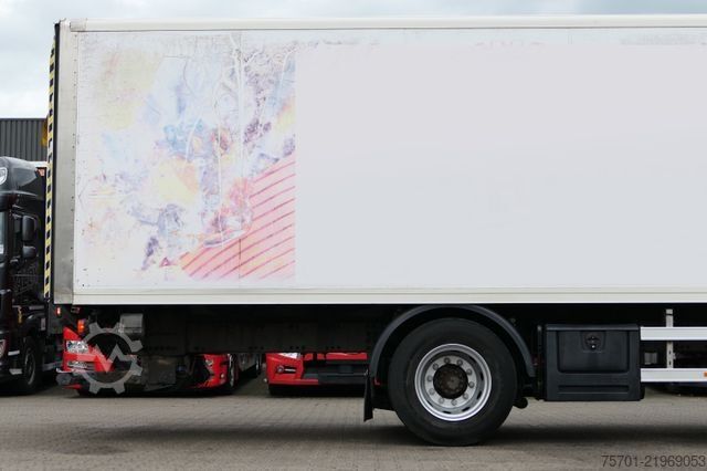 Φορτηγό πλατφόρμα με μουσαμά VOLVO FM9-260 Koffer Blatt/Luft alte Tacho LBW