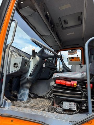 Vrachtwagenchassis MERCEDES-BENZ Actros 2031 4x4 Hydraulik + Wechselsystem