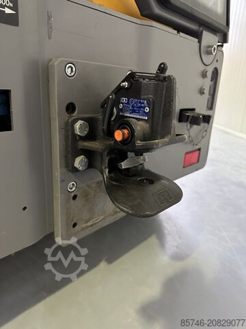 EZS 590 * DEMO!! NEW battery!! JUNGHEINRICH EZS 590 * DEMO !! NEW battery !!