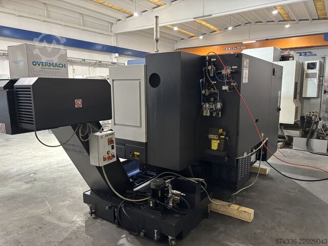 CNC eszterga DOOSAN GT 2100 B