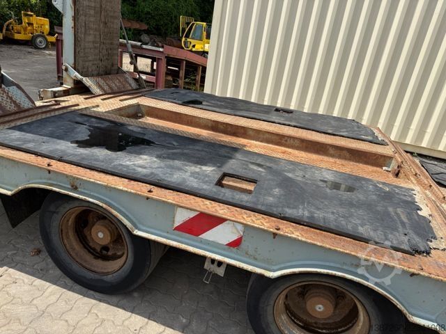 Remorcă cu platformă joasă MÜLLER-MITTELTAL TT40 Tieflader / Rampen