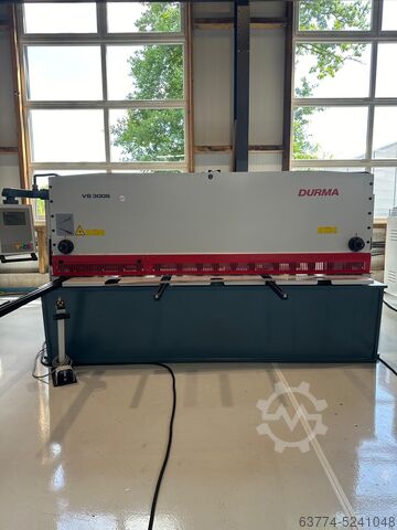 Geleide guillotineschaar met pneu. BH DURMA VS 3006 Kulissengeführt