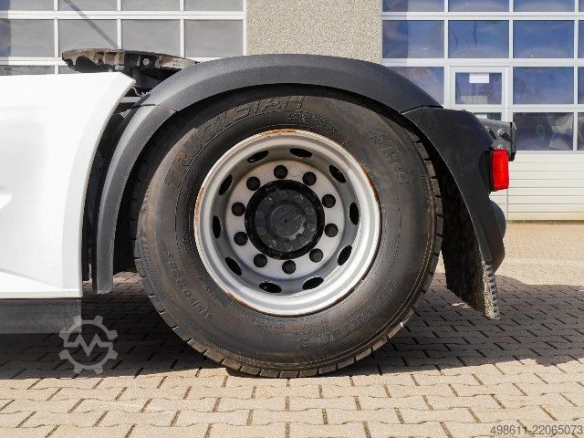 Standardní tahač DAF XG 480 FT + MAUT KL. 3 + EFFICIENCY CHAMP + HYDRAU