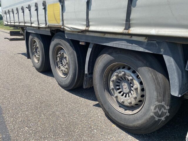 Schuifzeilen Krone SD Tautliner / SAF Axles / Discbrakes