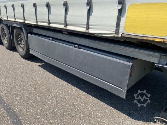 Schuifzeilen Krone SD Tautliner / SAF Axles / Discbrakes