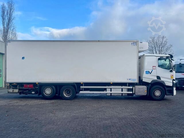 Gekoeld/bevroren transport Renault T380 VF611M165MD003883,  6x2,  388567 km, 8.90 ...