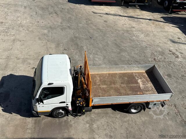 LKW mit Festaufbau Mitsubishi Canter 3C15