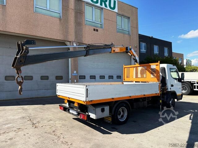 LKW mit Festaufbau Mitsubishi Canter 3C15