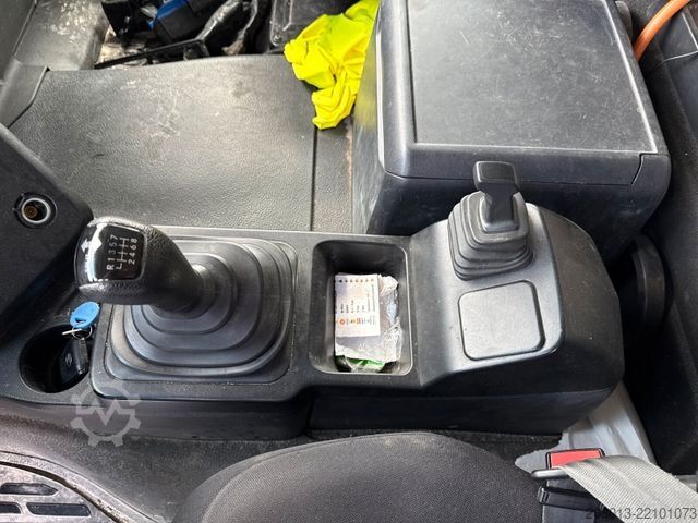 Betonpumpebil MERCEDES-BENZ AROCS 3742 8x4 Euro 6 Sermac 5Z42