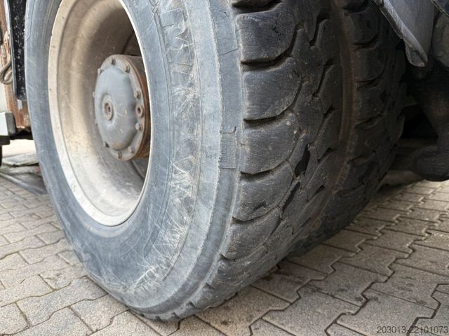 Betonpumpebil MERCEDES-BENZ AROCS 3742 8x4 Euro 6 Sermac 5Z42