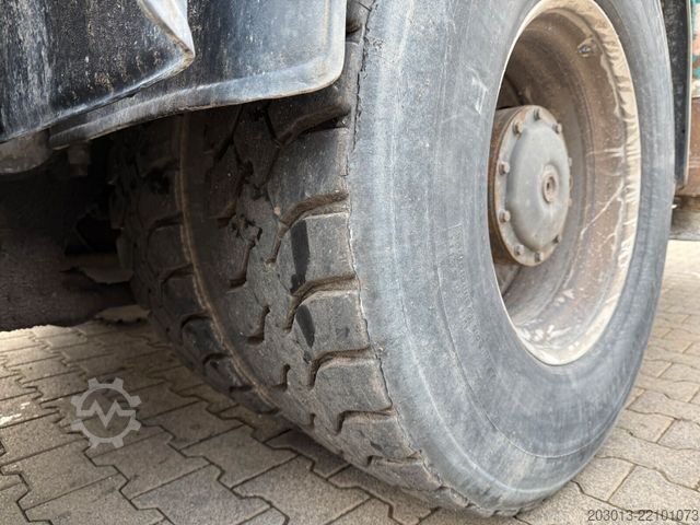 Betonpumpebil MERCEDES-BENZ AROCS 3742 8x4 Euro 6 Sermac 5Z42