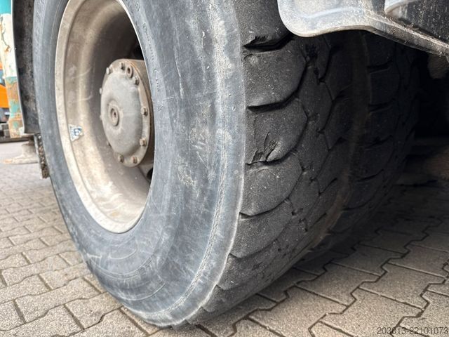 Betonpumpebil MERCEDES-BENZ AROCS 3742 8x4 Euro 6 Sermac 5Z42