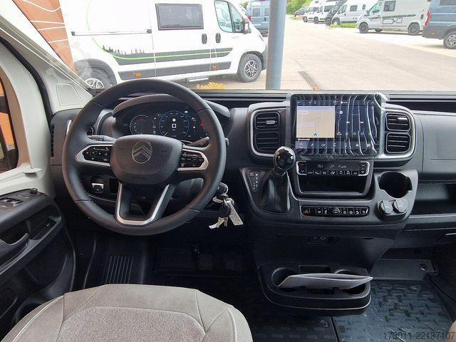 Camper van PÖSSL Summit Shine 640 Automat 180PS Premium Solar