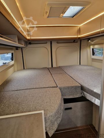 Camper van PÖSSL Summit Shine 640 Automat 180PS Premium Solar